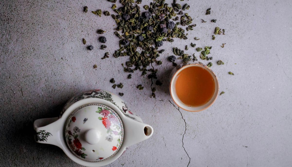 Oolong tea in the image